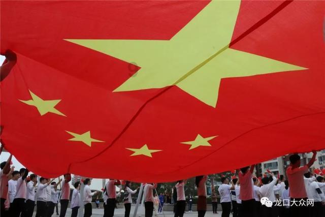美国一架救护直升机坠毁 三名机组成员遇难