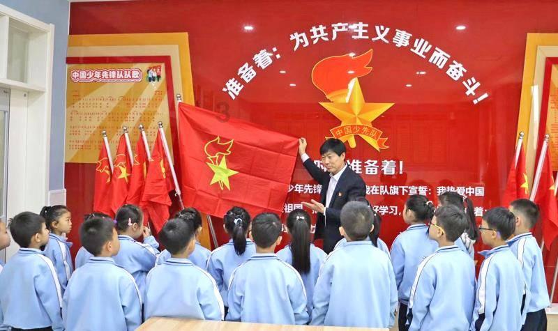 新手小白应该如何选择一台适合自己的照相机？游戏画面